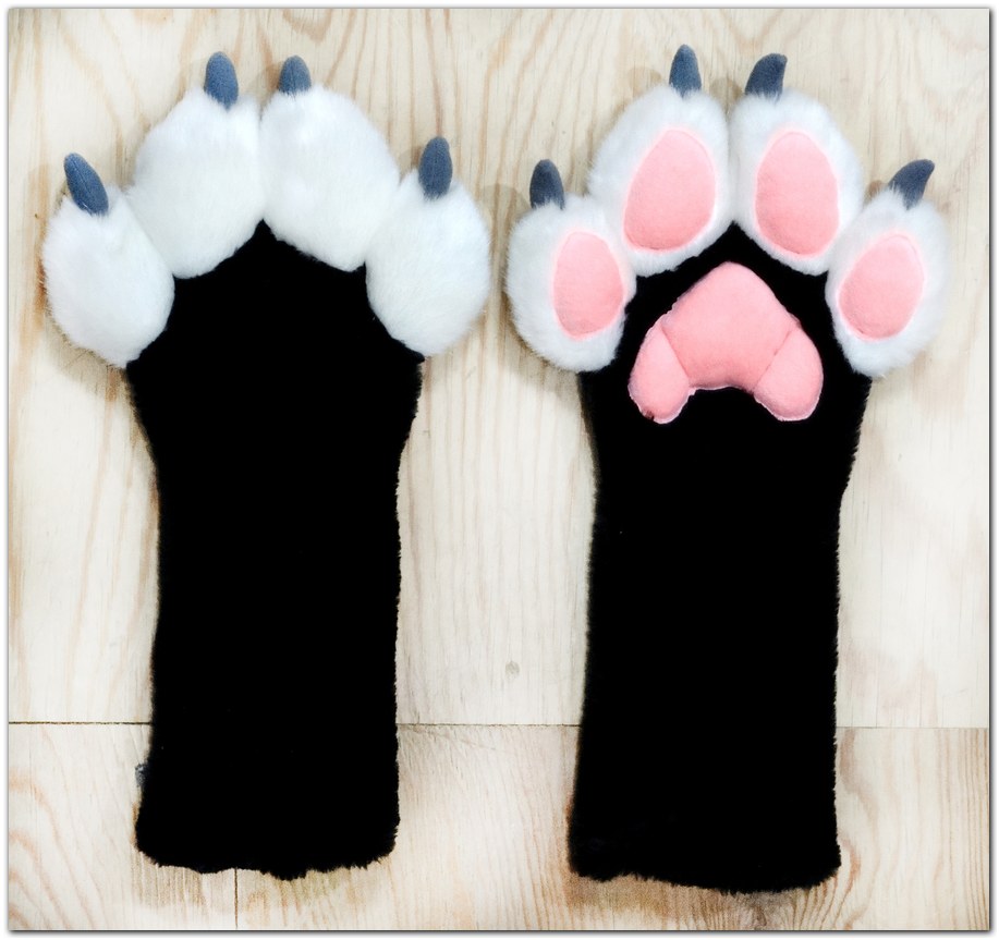 Paws design #Vitallion Fox fursuit #furr_club #fursuit #Paws