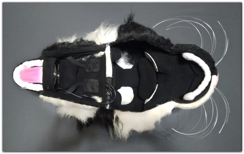 Mask of fursuit in the open position #Leopard_project-fursuit #furr_club #fursuit