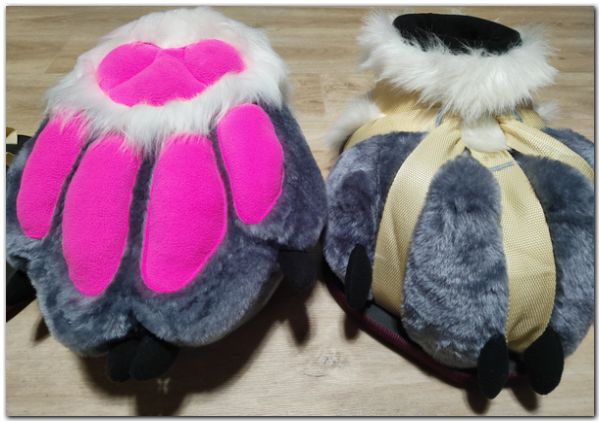 Dog fursuit_feetpaws #furr_club #fursuit #Paws