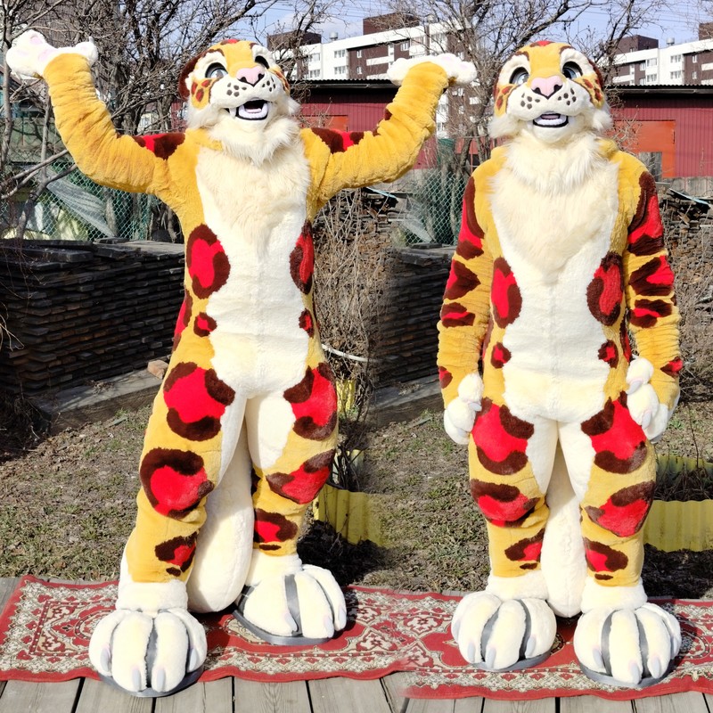 #furr_club #fursuit #Leopard fursuit