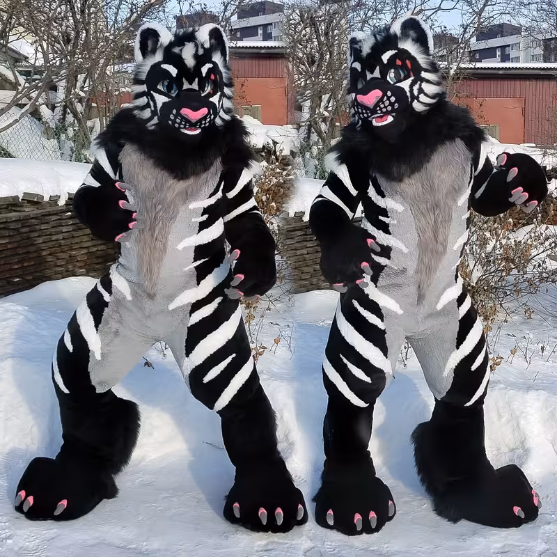 #furr_club #fursuit #Tiger fursuit