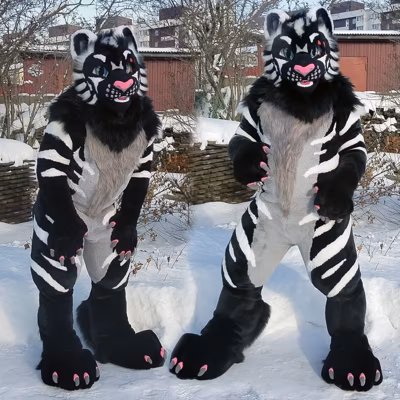 #furr_club #fursuit #Tiger fursuit