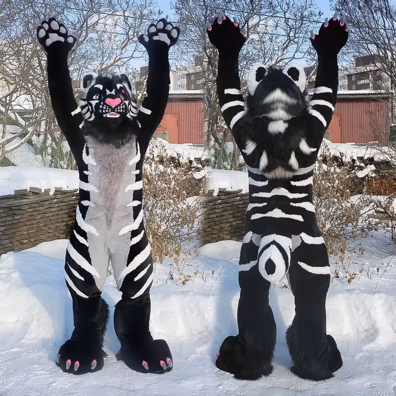 #furr_club #fursuit #Tiger fursuit