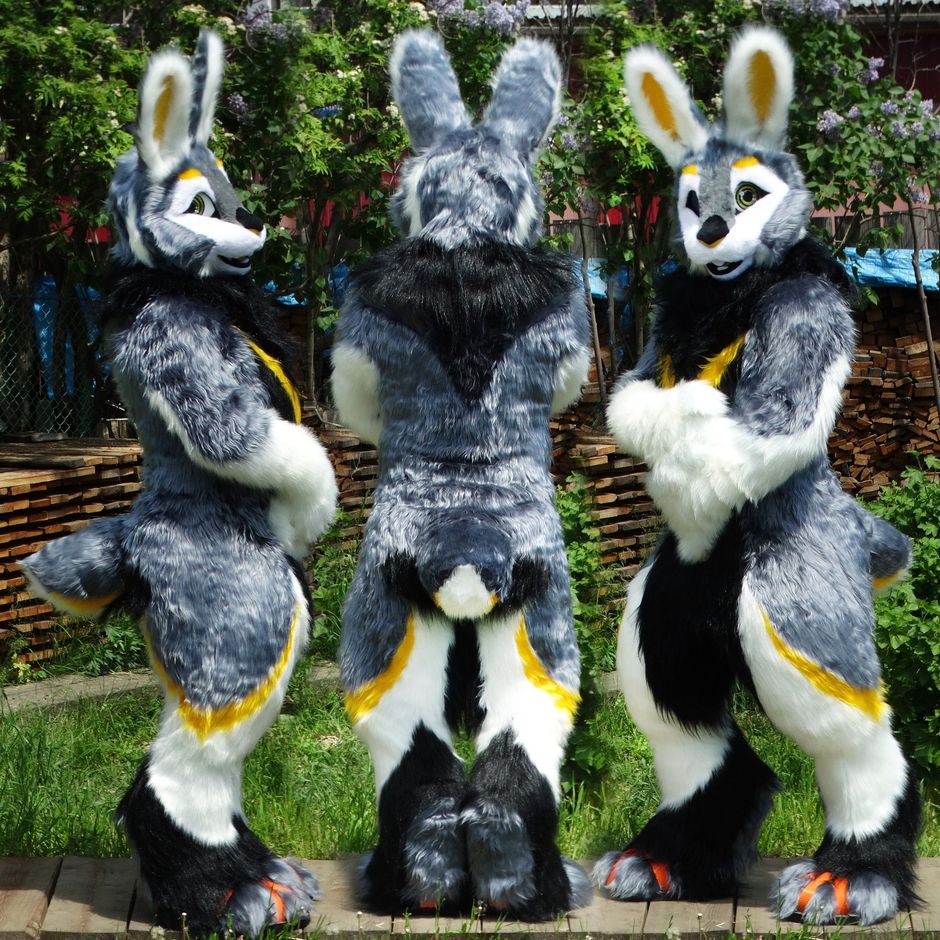 #furr_club #fursuit #KDub-The-Hare