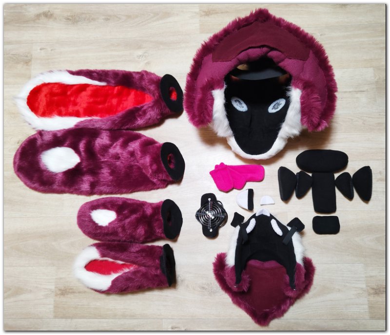 Mask of fursuit completely disassembled #Cherry Hare fursuit_project-fursuit #furr_club #fursuit