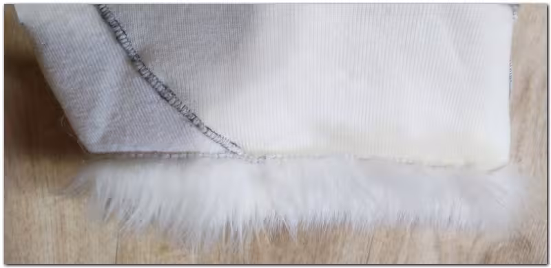 All the fur's free edges are hemmed and do not stick out #Dog fursuit_project-fursuit #furr_club #fursuit