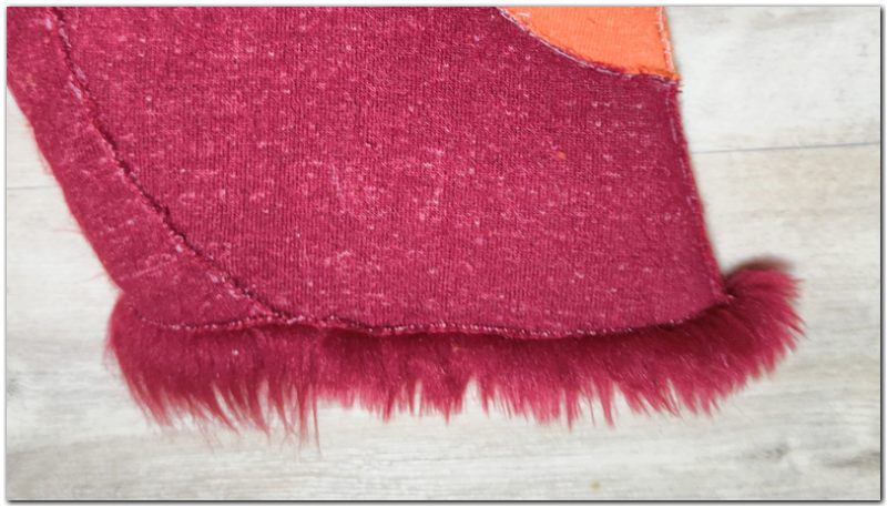 All the fur's free edges are hemmed and do not stick out #Fox fursuit_project-fursuit #furr_club #fursuit