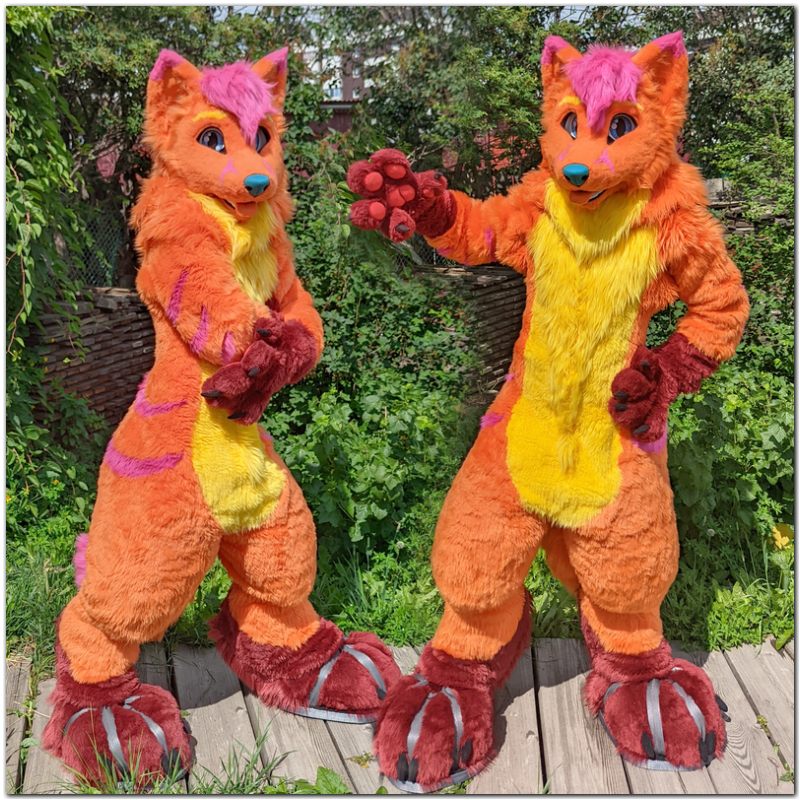 #furr_club #fursuit #Fox fursuit