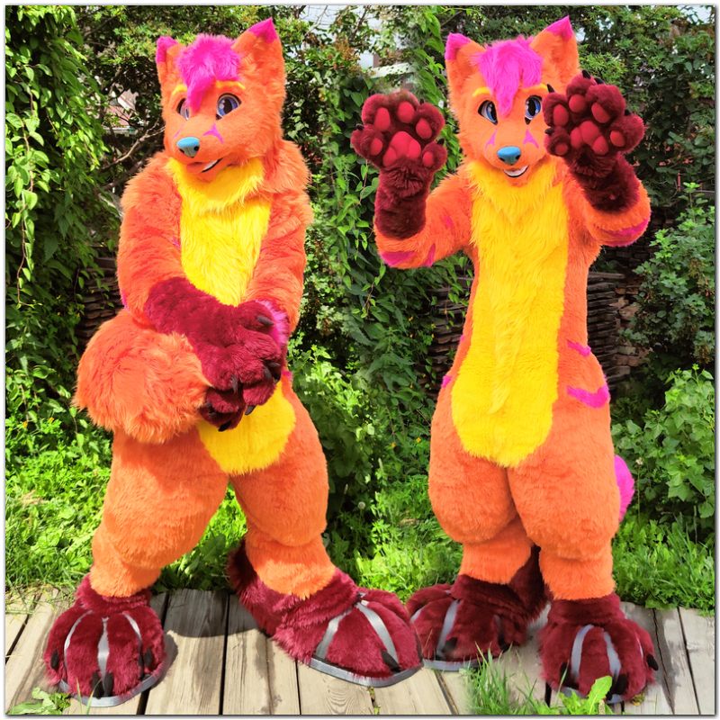 #furr_club #fursuit #Fox fursuit