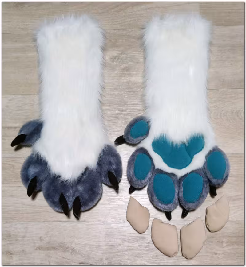Paws design of Dog fursuit #furr_club #fursuit #Paws
